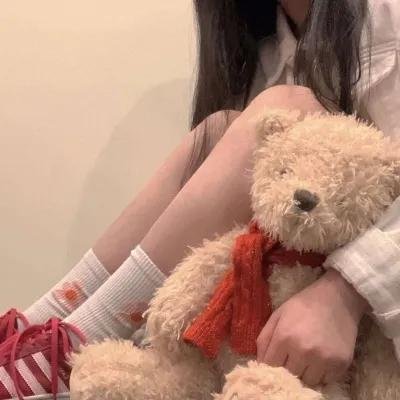 血洒万花团